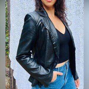 🖤 Buttery-soft genuine leather blazer jacket